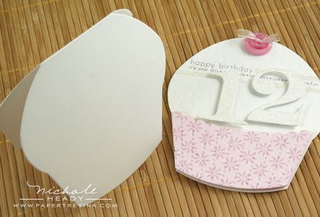 Cupcake card assembly